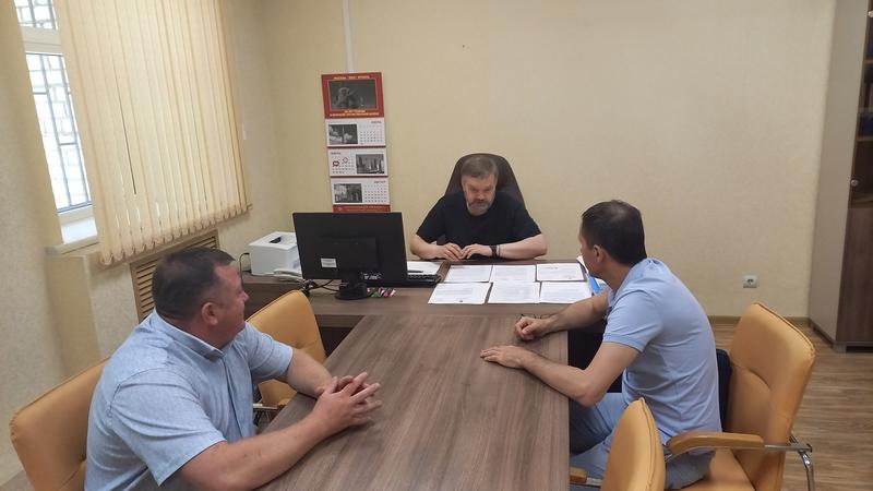 Два участника программы «Герои Ставрополья» проходят обучение в минЖКХ региона