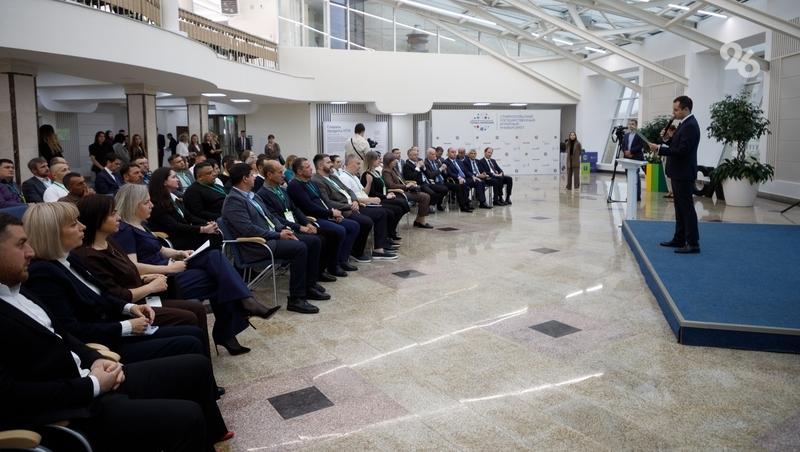 Губернатор Ставрополья дал старт новому сезону «Школы фермеров»