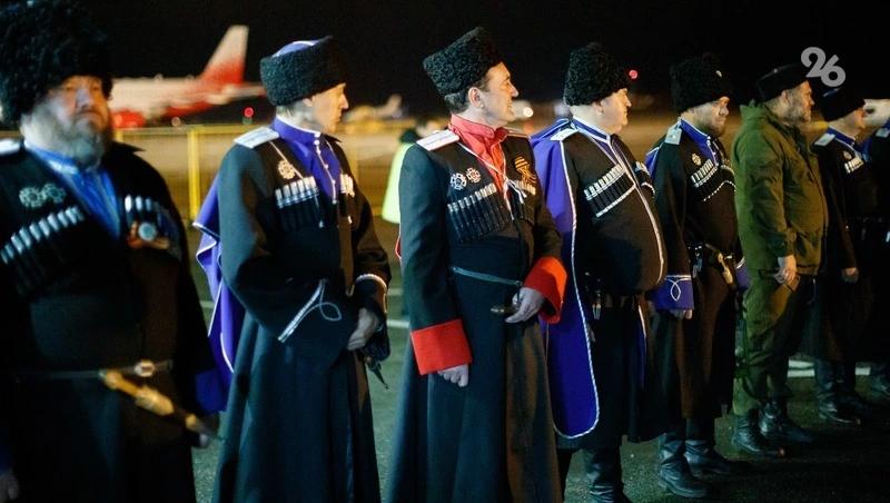 Губернатор Владимиров поздравил казаков Ставрополья с Днём терского казачества