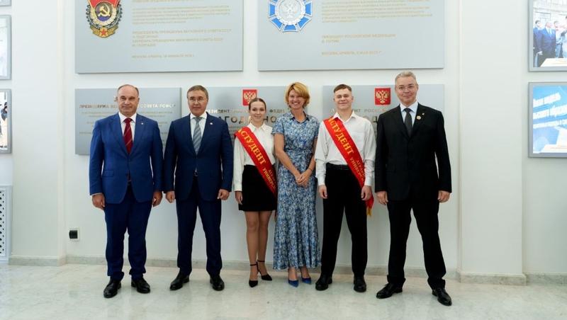 Министры Оксана Лут и Валерий Фальков посетили Учёный совет в СтГАУ