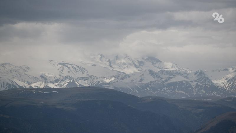Туристы, застрявшие на Эльбрусе из-за травмы товарища, спустились живыми