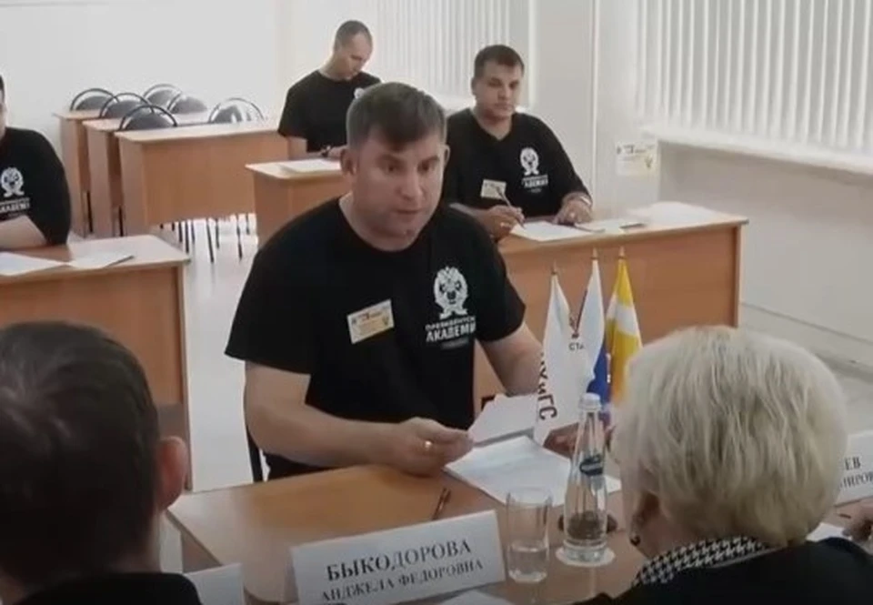 Участники программы «Герои Ставрополья» сдают экзамен по экономике0