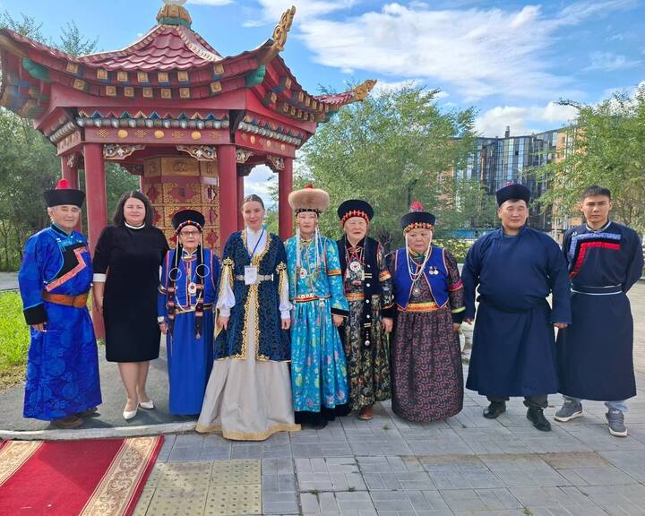 Учитель из Невинномысска борется за звание лучшего в России на конкурсе родного языка в Улан-Удэ  Ставрополь (Кавказ)1