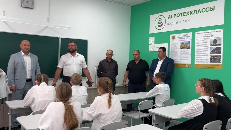 В Апанасенковском округе начали работу первые агротехнологические классы