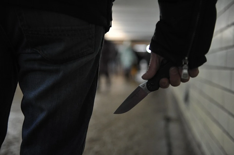 В Ингушетии ищут вооруженного ножом преступника, нападающего на мужчин0
