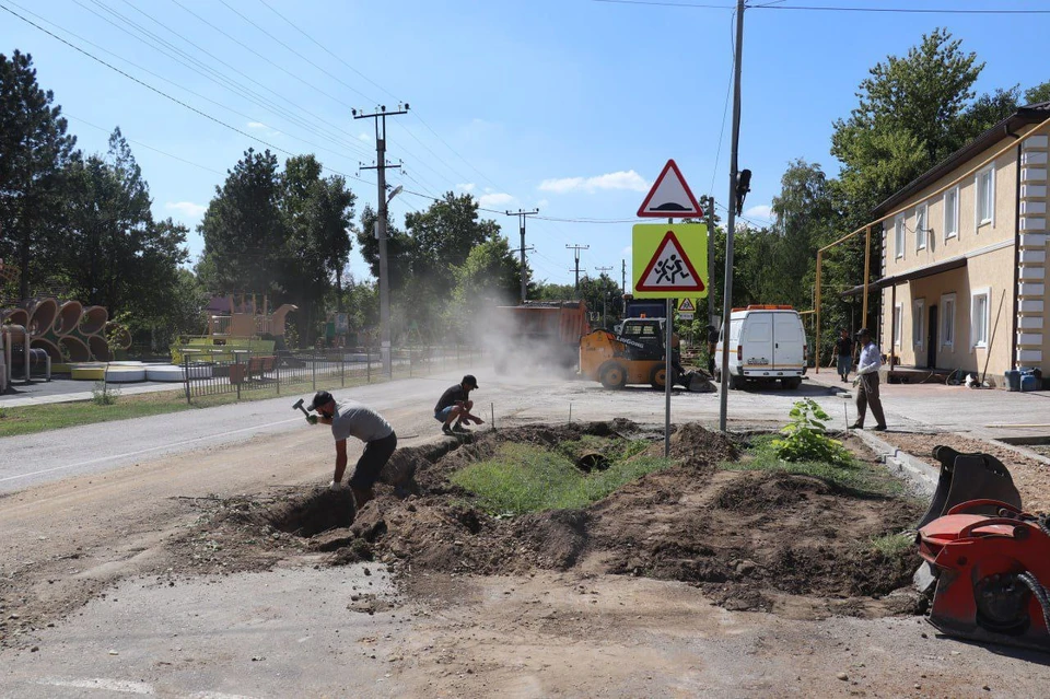 В округе Ставрополья отремонтируют три «дороги к ветерану»0