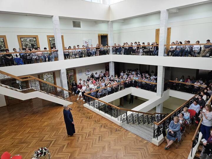 В Пятигорске Татьяна Устинова представила свой новый детективный роман  Ставрополь (Кавказ)1