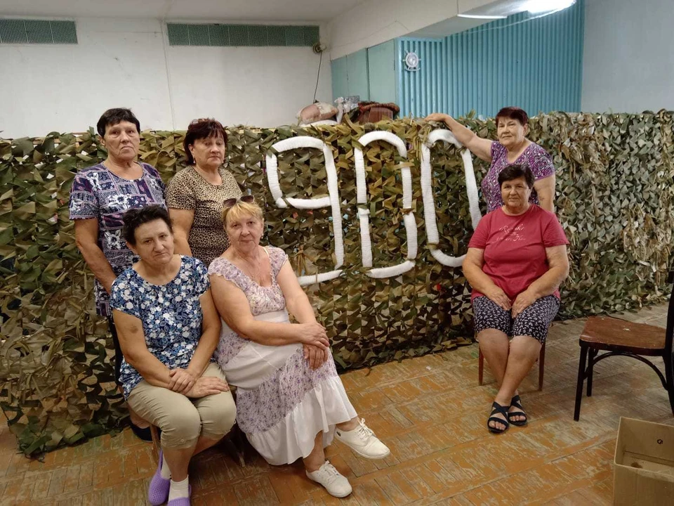 Волонтеры Ставрополья связали 900 маскировочных сетей для отправки на СВО0
