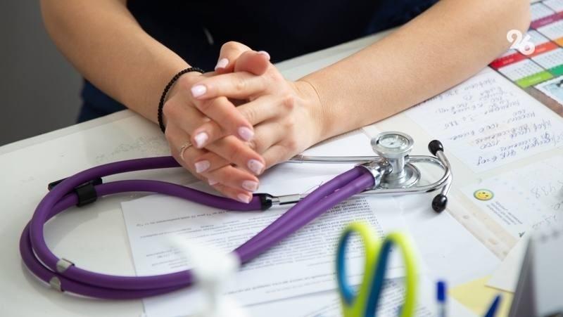 Врач рассказала, как магнитные бури влияют на самочувствие людей