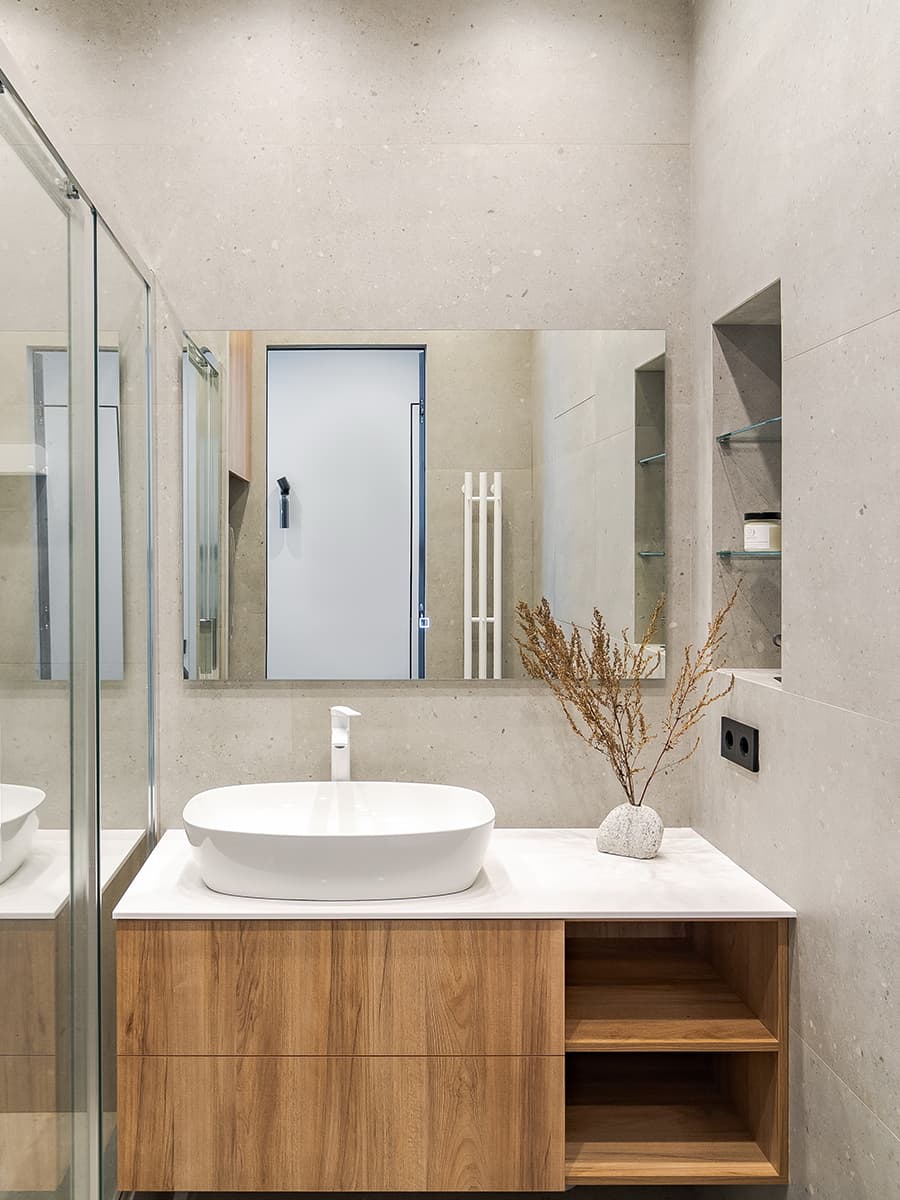 Функциональное зонирование и «осенний» декор в интерьере небольшой квартиры — проект Нины Абасеевой