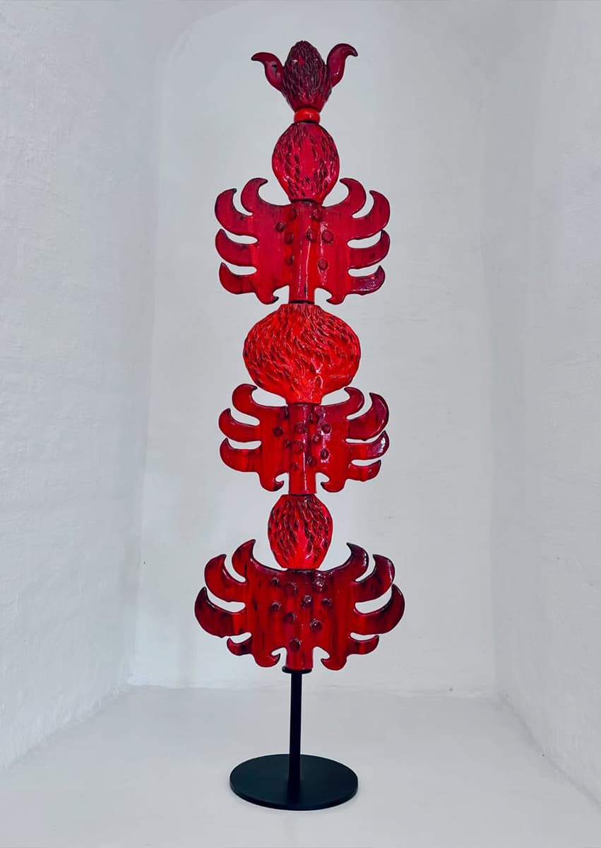 Современное прочтение тотемов: 8 эффектных объектов