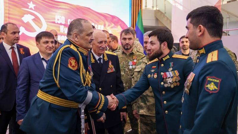 Единовременную выплату контрактникам в Дагестане увеличили до 2 млн рублей