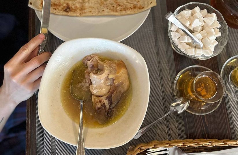 Хаш — бульон, который варят всю ночь, а съедают за 10 минут0