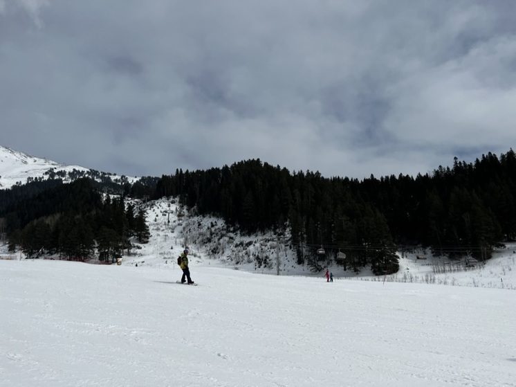 Юрий Быков снимает в Архызе сцены триллера «Вершина»