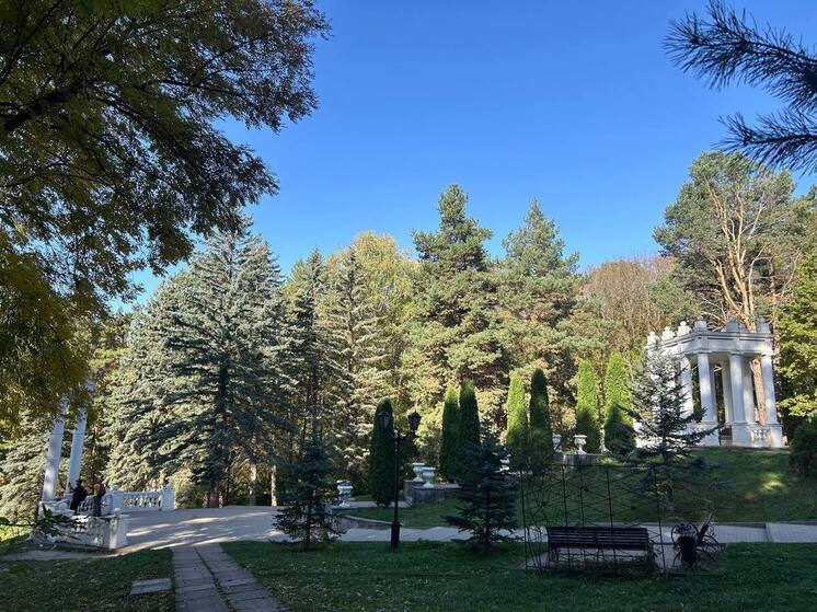 Кисловодск вошел в десятку самых популярных направлений для отдыха компаниями в октябре