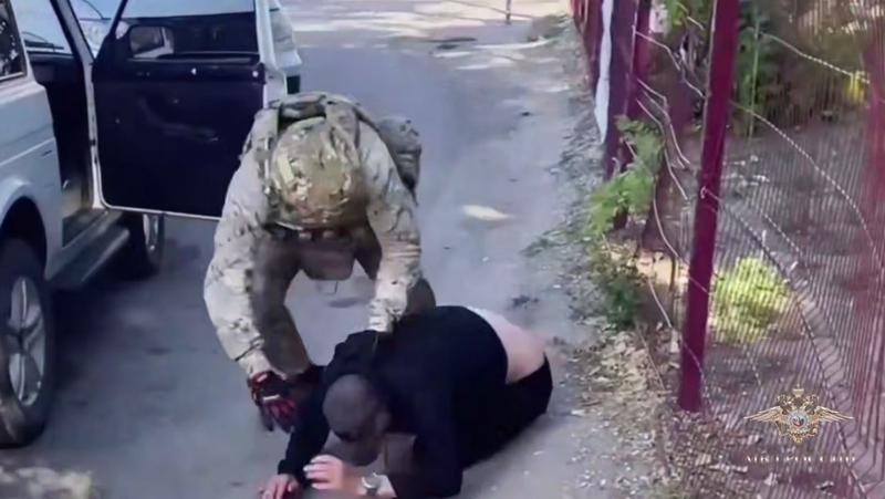 На Кавказе задержали мужчину, нанявшего киллера для убийства двух пасторов