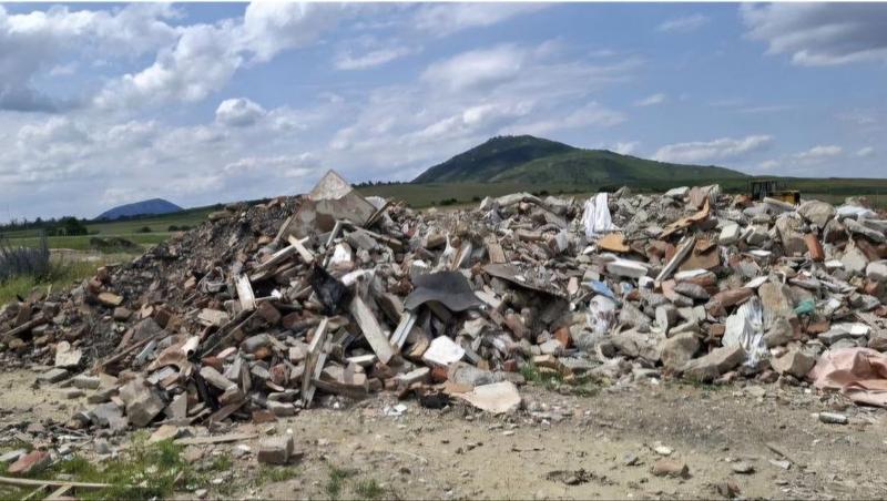 Незаконную свалку площадью свыше 15 тыс. кв. м выявили в регионе КМВ