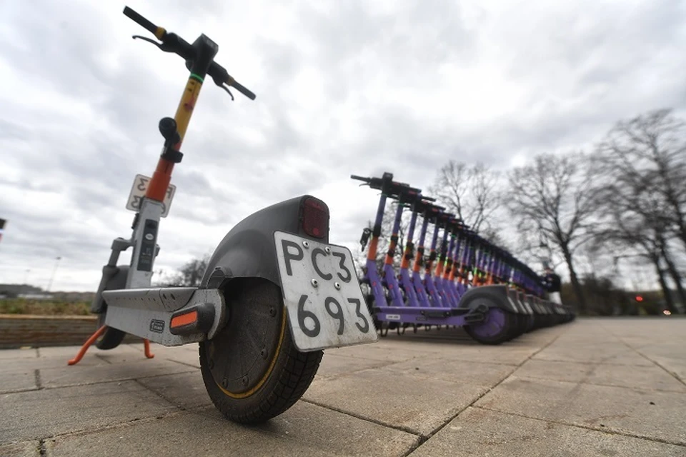 Ограничения пользования электросамокатами ввели в столице Карачаево-Черкесии0