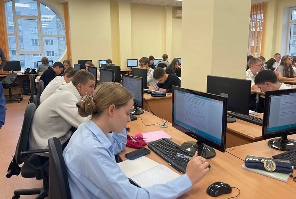Почти 15,5 тысячи школьников прошли задания первого этапа олимпиады в Ставрополе0
