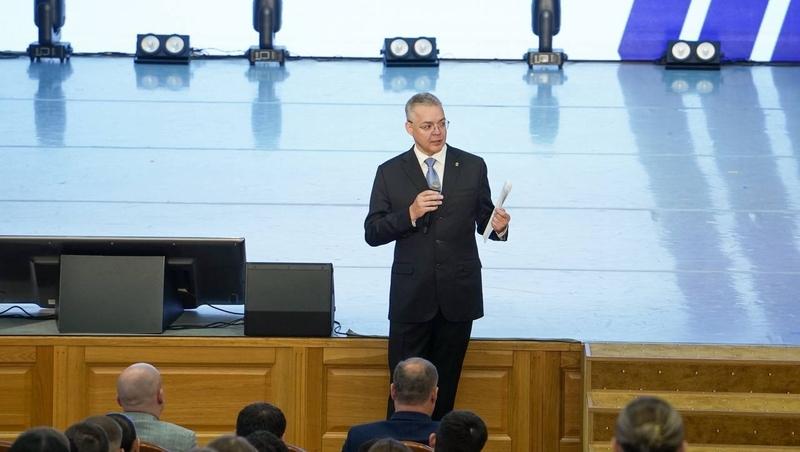 Политолог: Губернатор Ставрополья мотивирует студентов работать в регионе