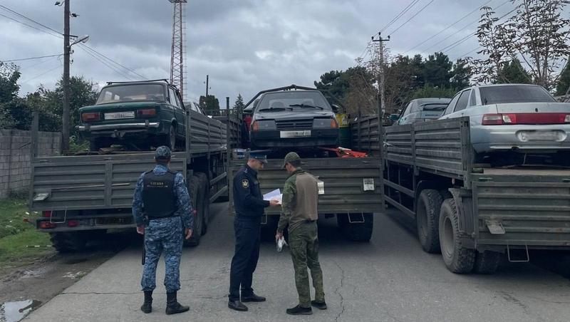 Приставы отправляют автомобили пьяных водителей в Дагестане на СВО