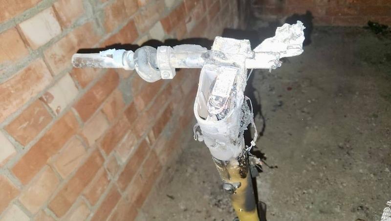 Самокат загорелся в заброшенном здании в Ставрополе