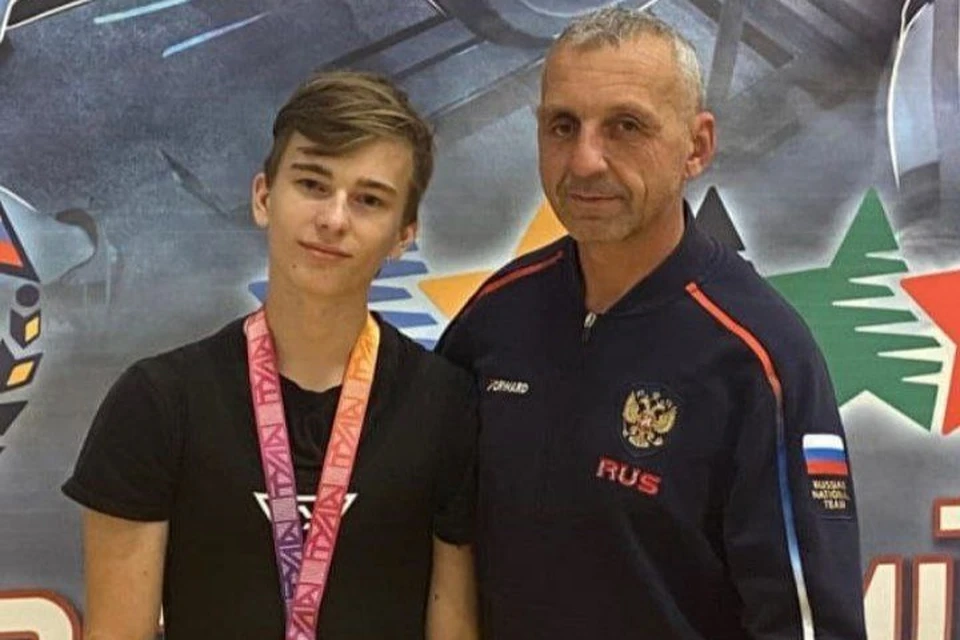 Школьник со Ставрополья взял серебро на первенстве России по пауэрлифтингу0