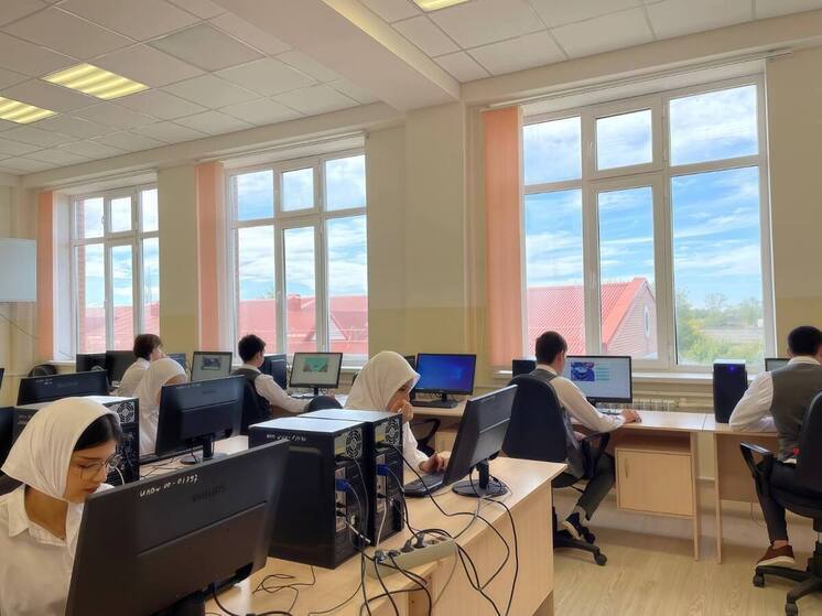 Свыше 120 тысяч чеченских школьников ответило на вопросы олимпиады «Безопасные дороги»