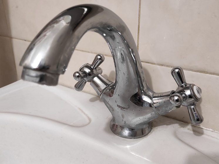 В Лермонтове 72 абонента остались без воды из-за долгов