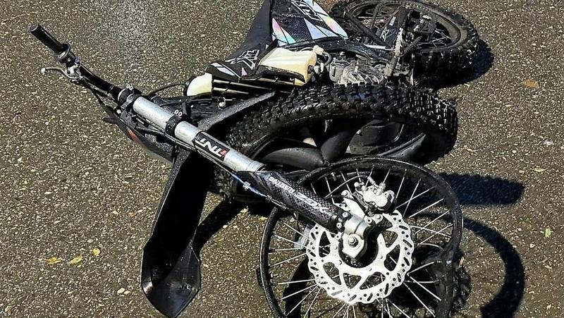 В Пятигорске водитель питбайка получил травму колена в ДТП