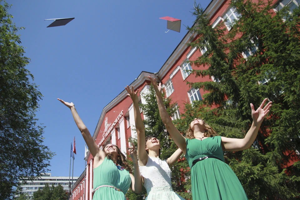 В Ставрополе аннулировали диплом купившей допуск к экзамену студентки0