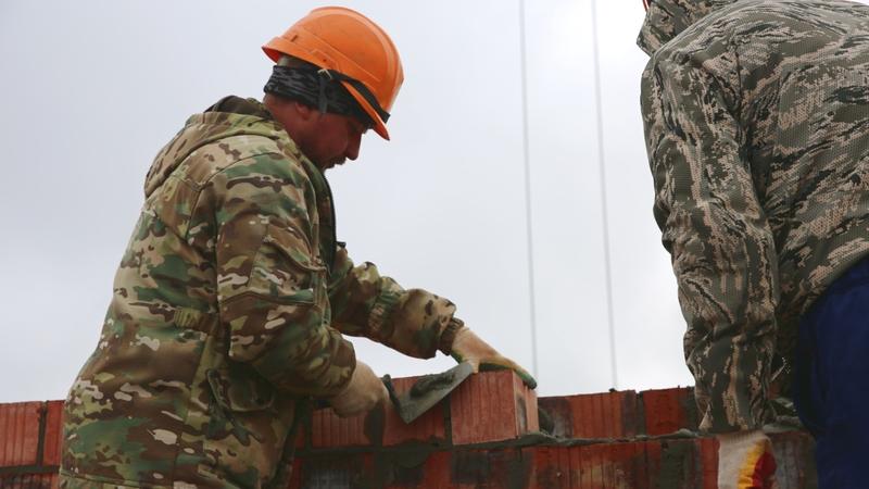 В Ставрополе началось возведение первых этажей новой школы на улице Голуба