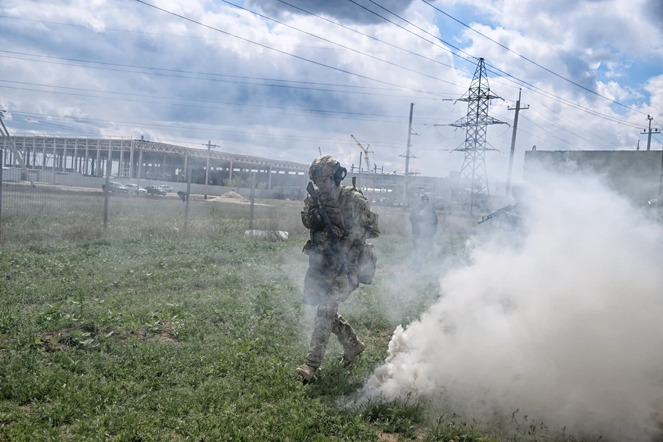 В Ставрополе проходят учения военных с применением учебных боеприпасов0