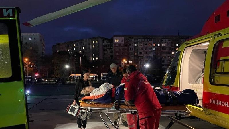 Вертолёт санавиации эвакуировал из Сочи в Ставрополь раненых в ДТП