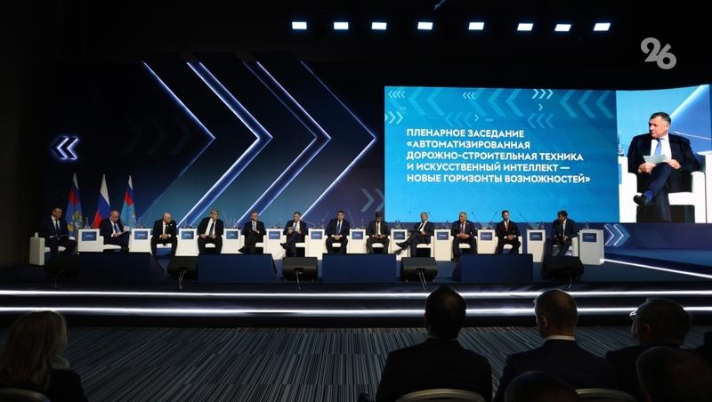 Вице-премьер РФ Хуснуллин нацелил власти Ставрополья на ремонт местных дорог