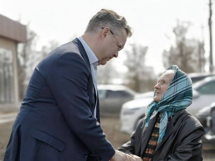 Владимир Владимиров поздравил ставропольских пенсионеров с праздником