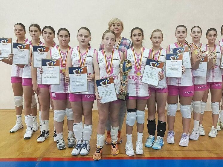 Волейболистки из Кисловодска выиграли межрегиональный турнир во Владикавказе