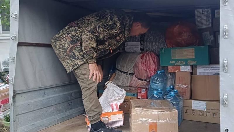 Жители Петровского округа отправили посылки бойцам СВО