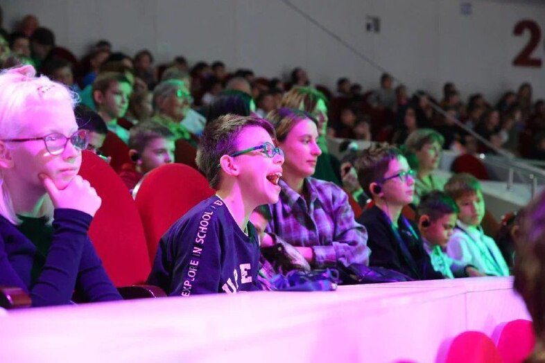 Более 40 юных зрителей посетили инклюзивное представление в кисловодском цирке  Ставрополь (Кавказ)1