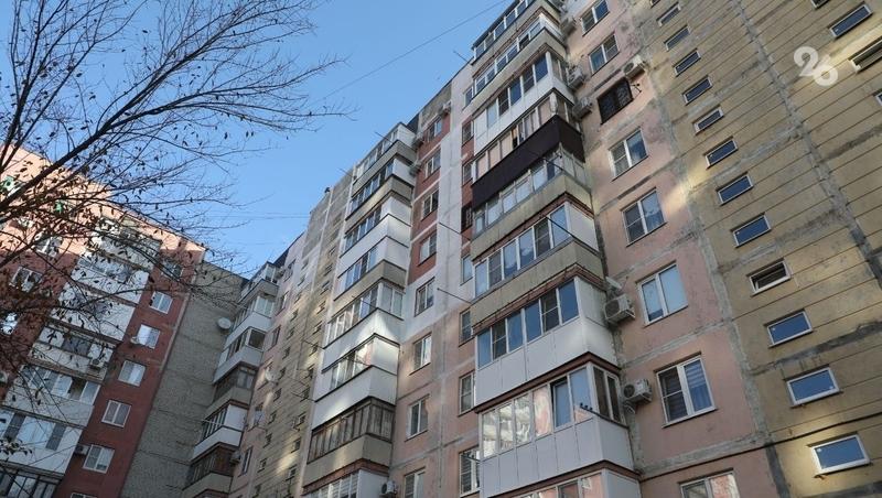 Четыре лифта заменили в доме на Чехова в Ставрополе