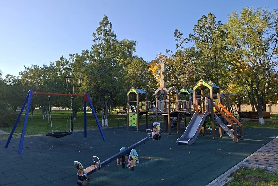 Детскую площадку обустроили в селе на Ставрополье по инициативе местных жителей0