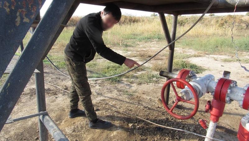 Двое мужчин пытались похитить 23 тонны нефти из скважин на востоке Ставрополья