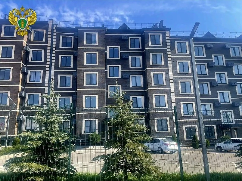 Экс-замминистра строительства Ставрополья и инспектор подозреваются в коррупции0