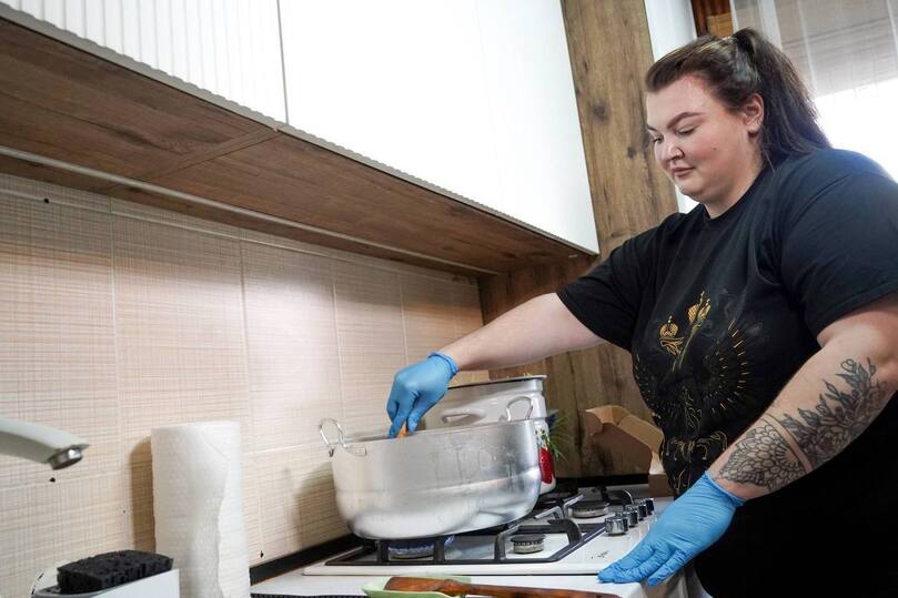 Губернатор рассказал о ставропольской мастерице, которая кормит бойцов на передовой  Ставрополь (Кавказ)1