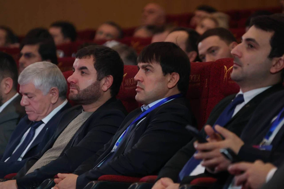 Международную торговлю и скорость логистики обсудили на Каспийском форуме в Дагестане0