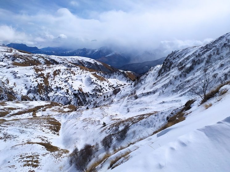 Одну из безымянных вершин Осетии назовут в честь оружейника Михаила Калашникова