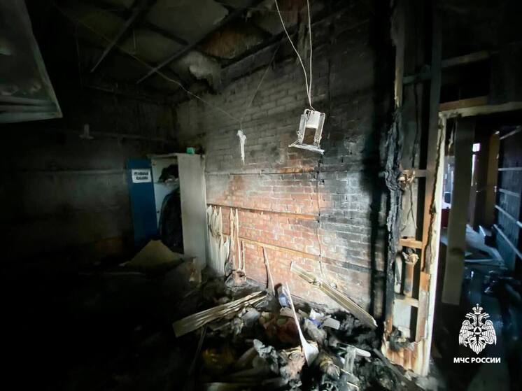  Огнеборцы ликвидировали пожар на рынке «Бэтта» в поселке Горячеводском