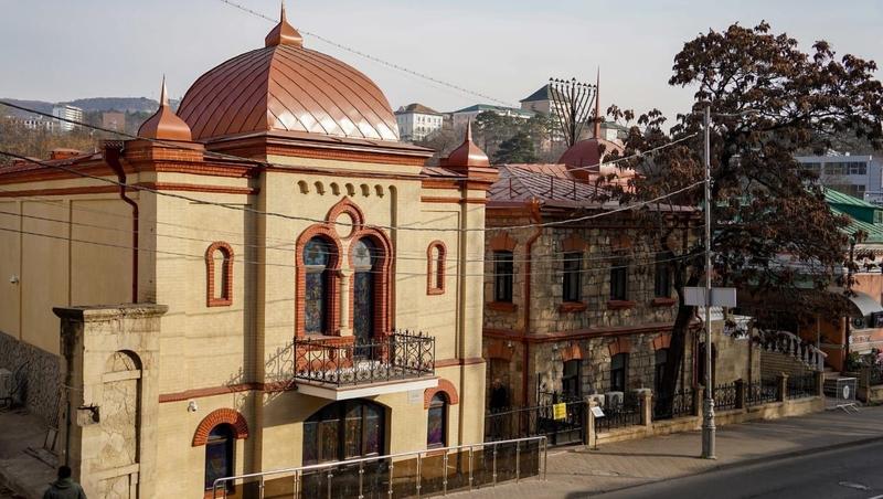 Отреставрированную синагогу открыли в Кисловодске