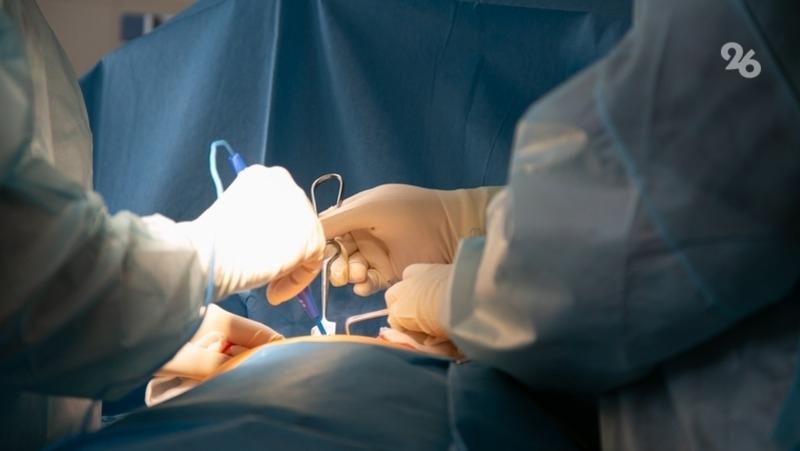 Пятигорские хирурги восстановили оторвавшееся веко мужчины