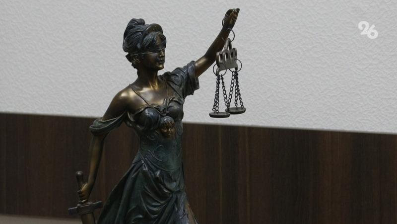 По требованию прокуратуры пенсионеру из Изобильного вернули 100 тыс. рублей